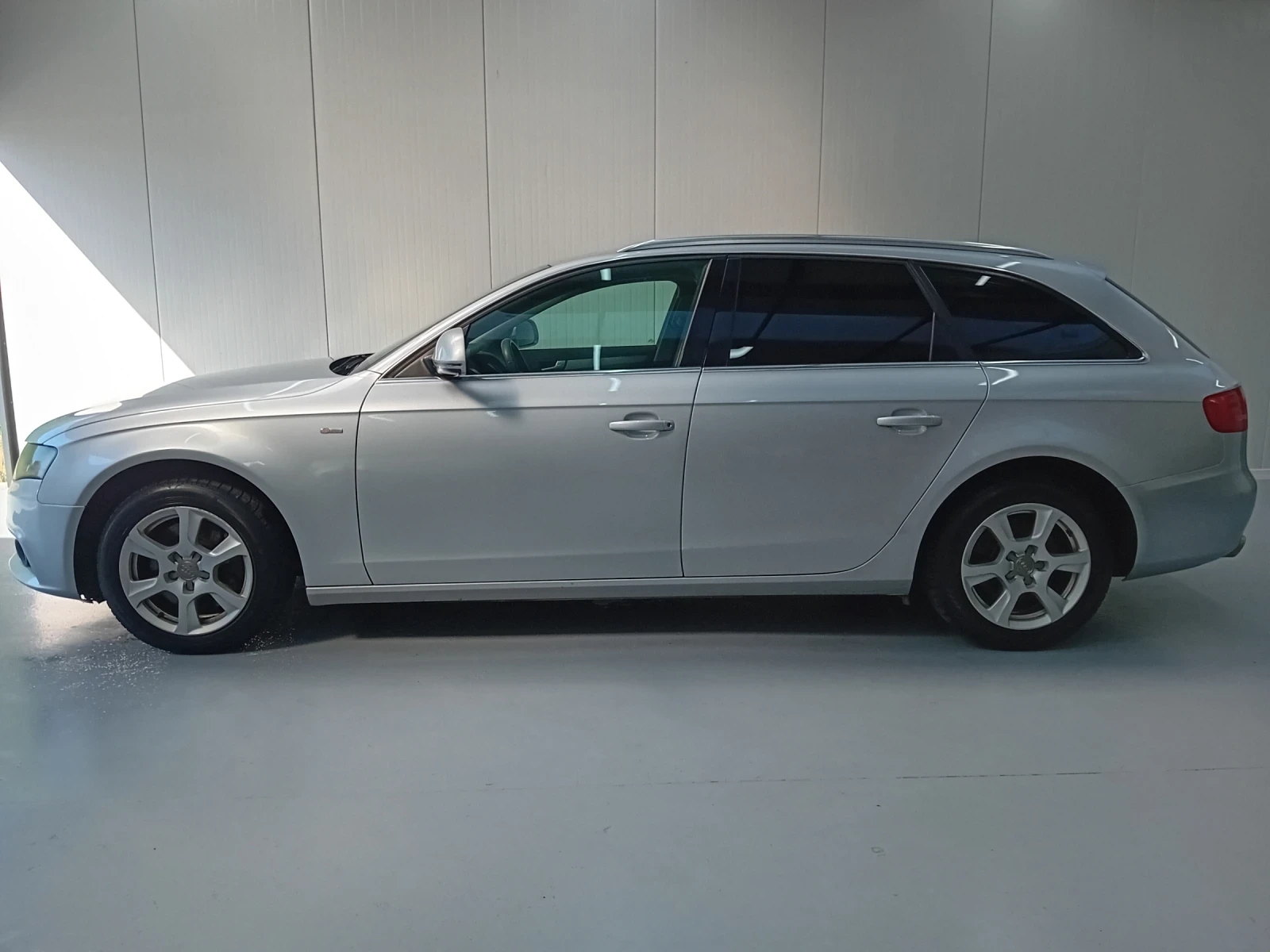 Audi A4 2.7TDI S-line, снимка 3 - Автомобили и джипове - 54068907