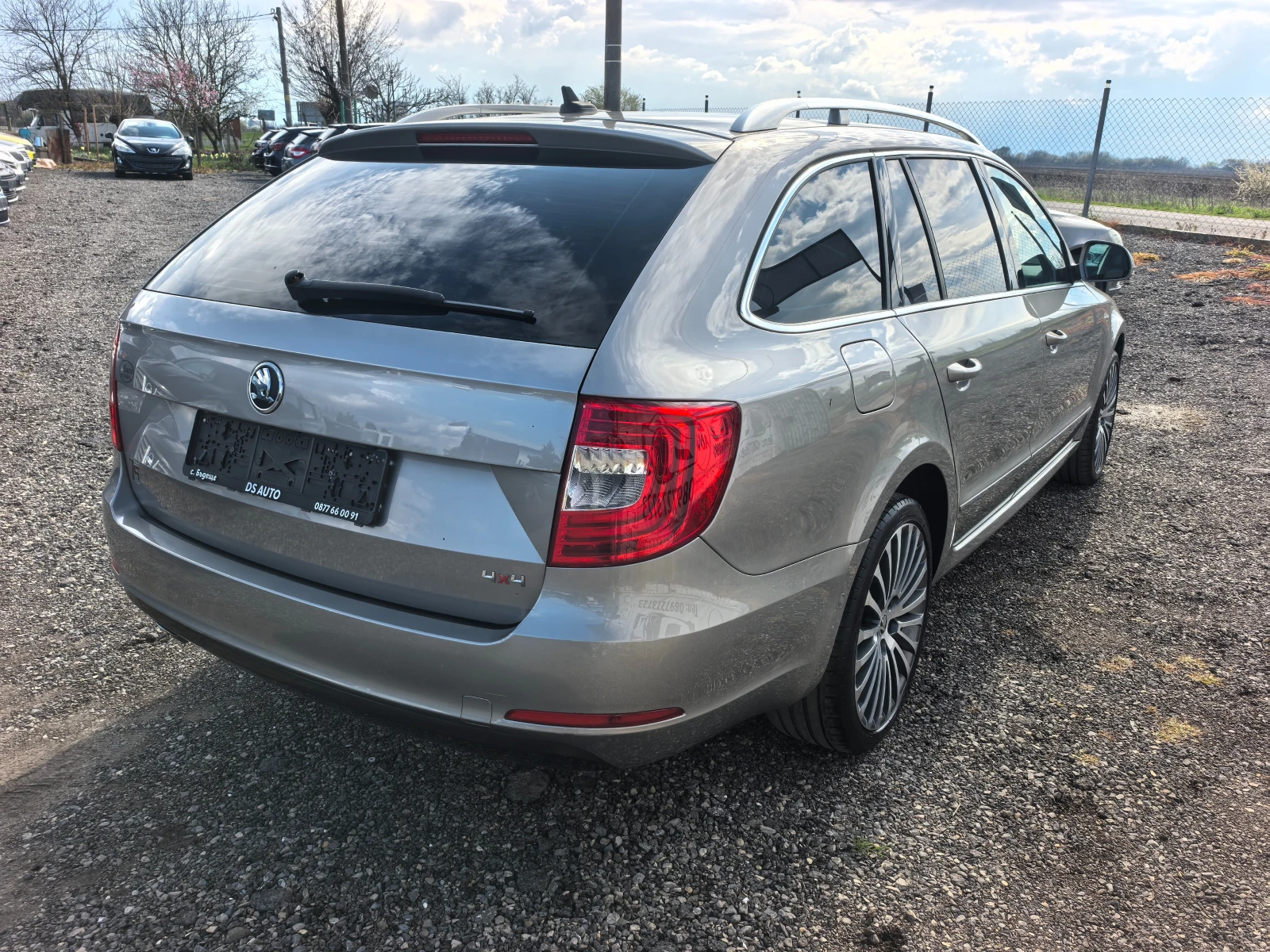 Skoda Superb 2.0TDI Laurin&Klement 4x4  | Mobile.bg � ����������� 5