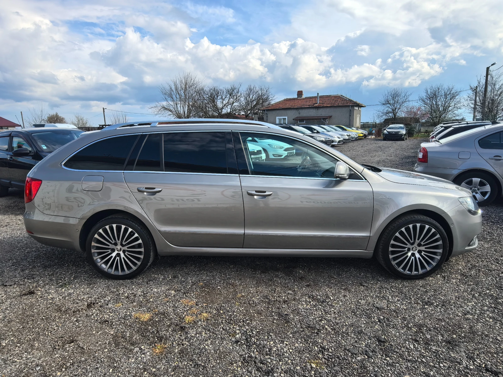Skoda Superb 2.0TDI Laurin&Klement 4x4  | Mobile.bg � ����������� 6