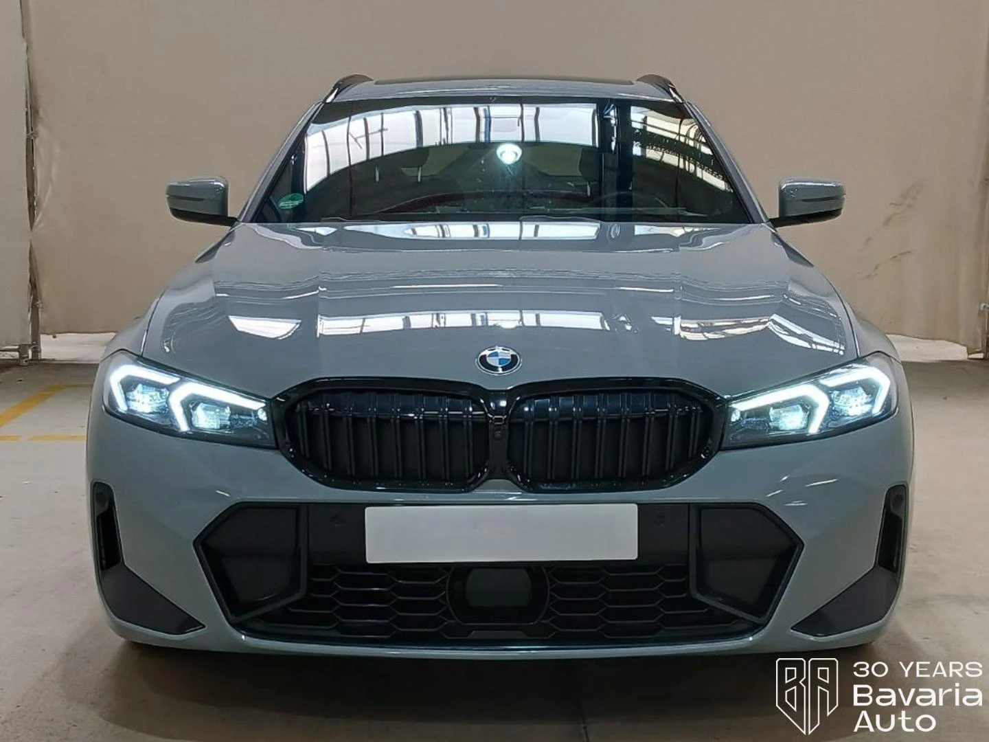 BMW 320 d Touring xDrive M Sport Paket, снимка 5 - Автомобили и джипове - 54744936