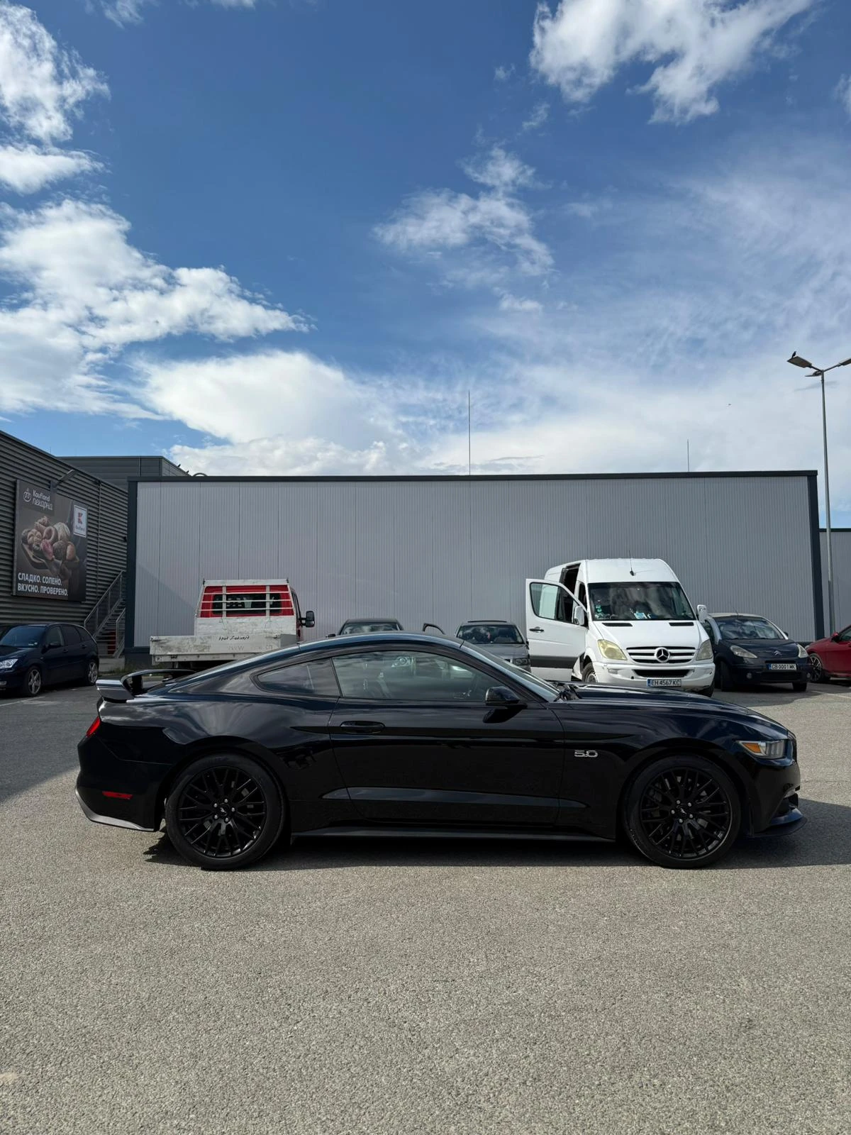 Ford Mustang Premium + Performance Pack, снимка 7 - Автомобили и джипове - 54768747