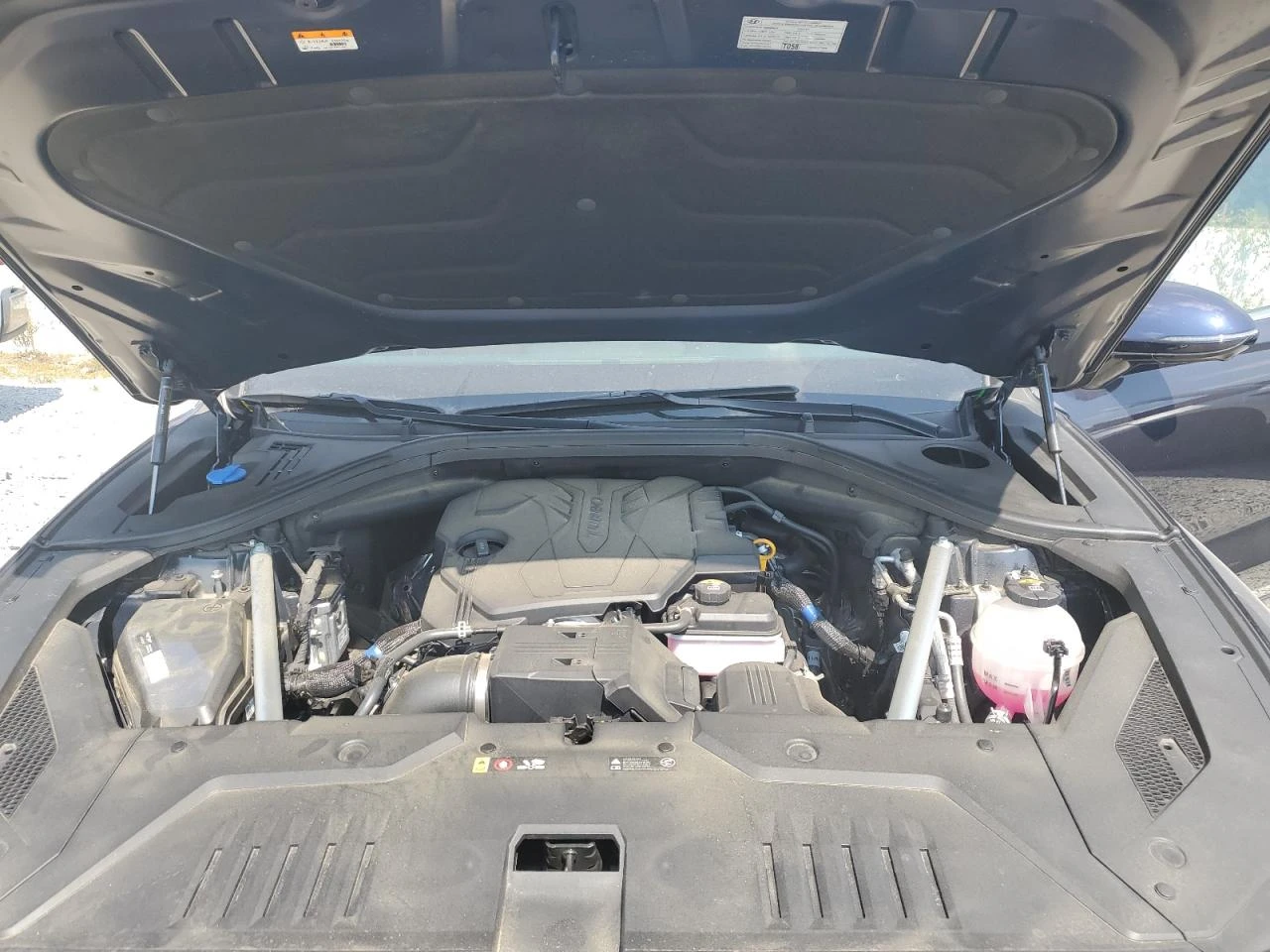 Genesis GV70 Base, снимка 12 - Автомобили и джипове - 54882352