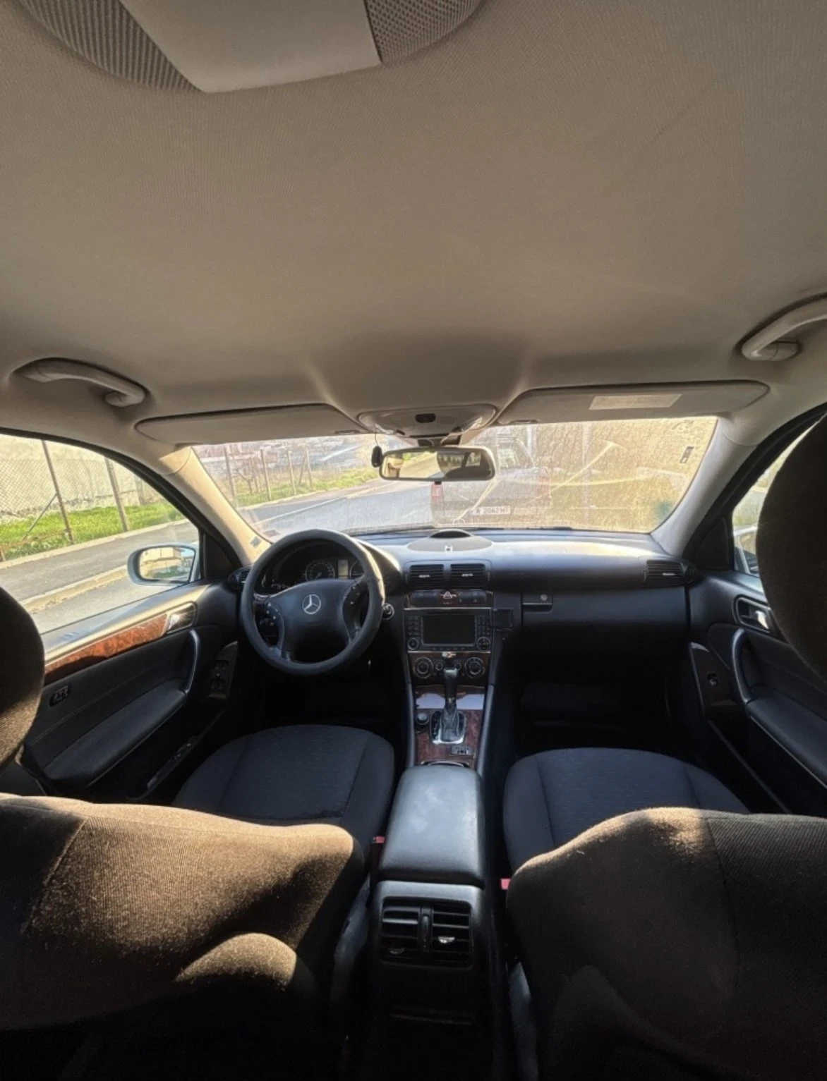 Mercedes-Benz C 220, снимка 5 - Автомобили и джипове - 54906093