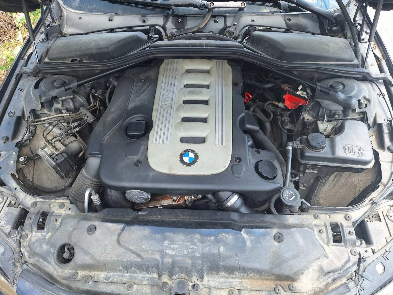 BMW 525, снимка 2 - Автомобили и джипове - 55225135