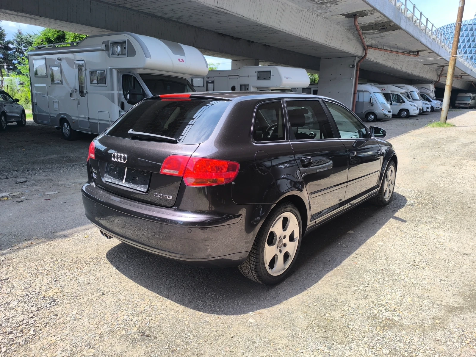 Audi A3 2, 0tdi Avtomat, Sportbac 170k.s, снимка 7 - Автомобили и джипове - 55365519