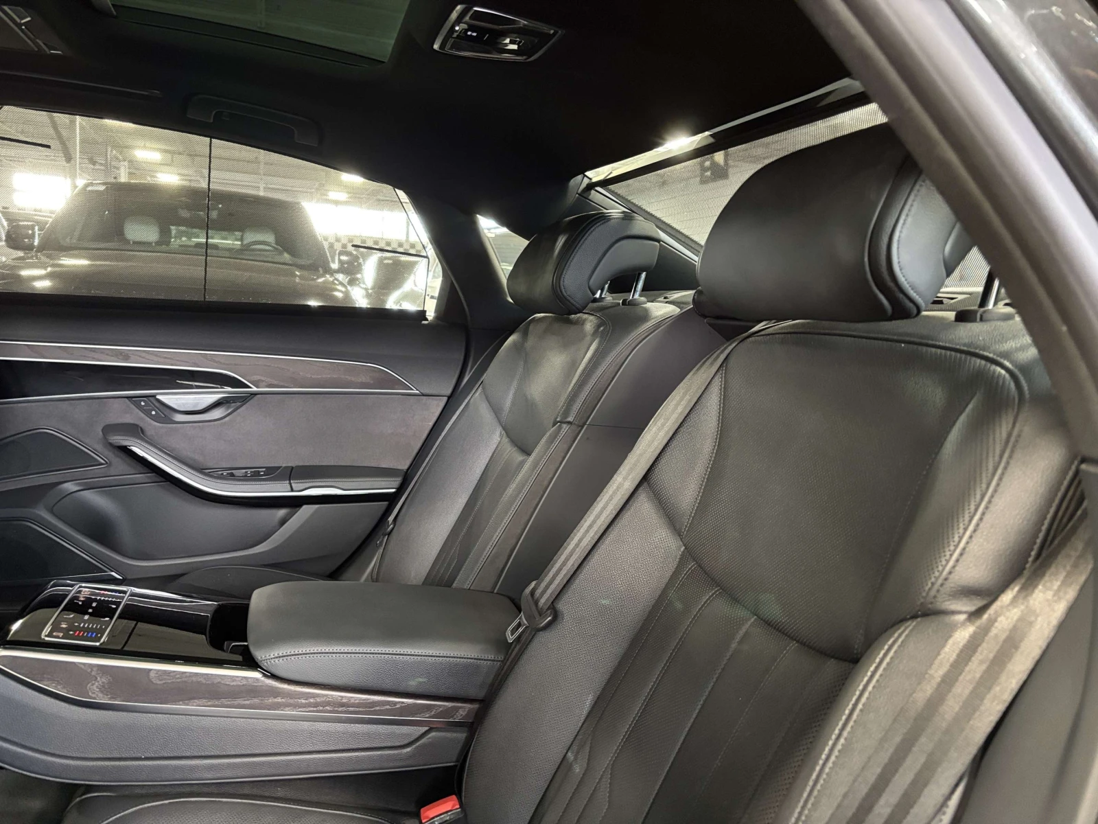 Audi A8 ПАНО / ЛИЗИНГ / ЦЕНА до БГ, снимка 14 - Автомобили и джипове - 55395325