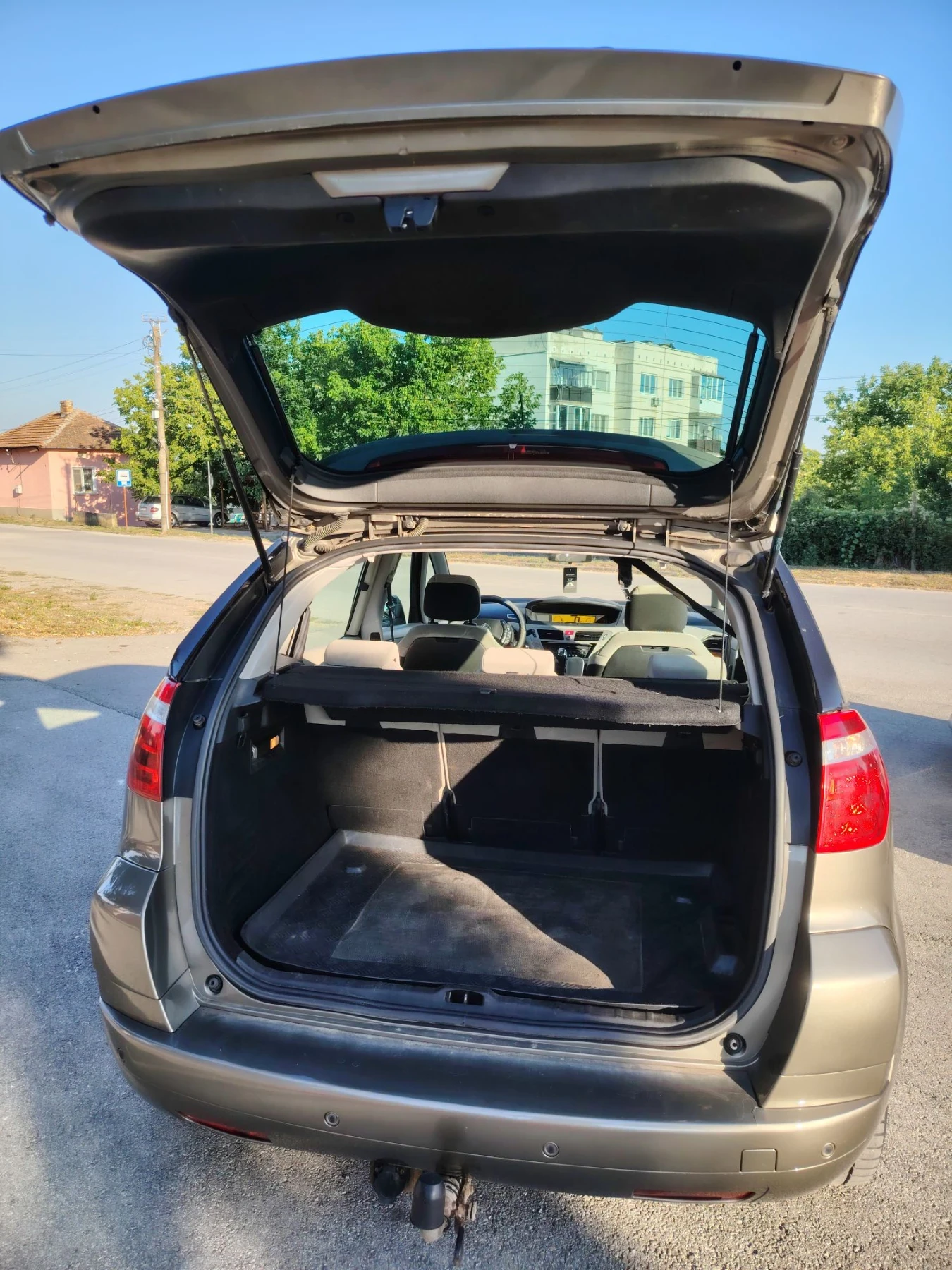 Citroen C4 Picasso, снимка 8 - Автомобили и джипове - 55605745