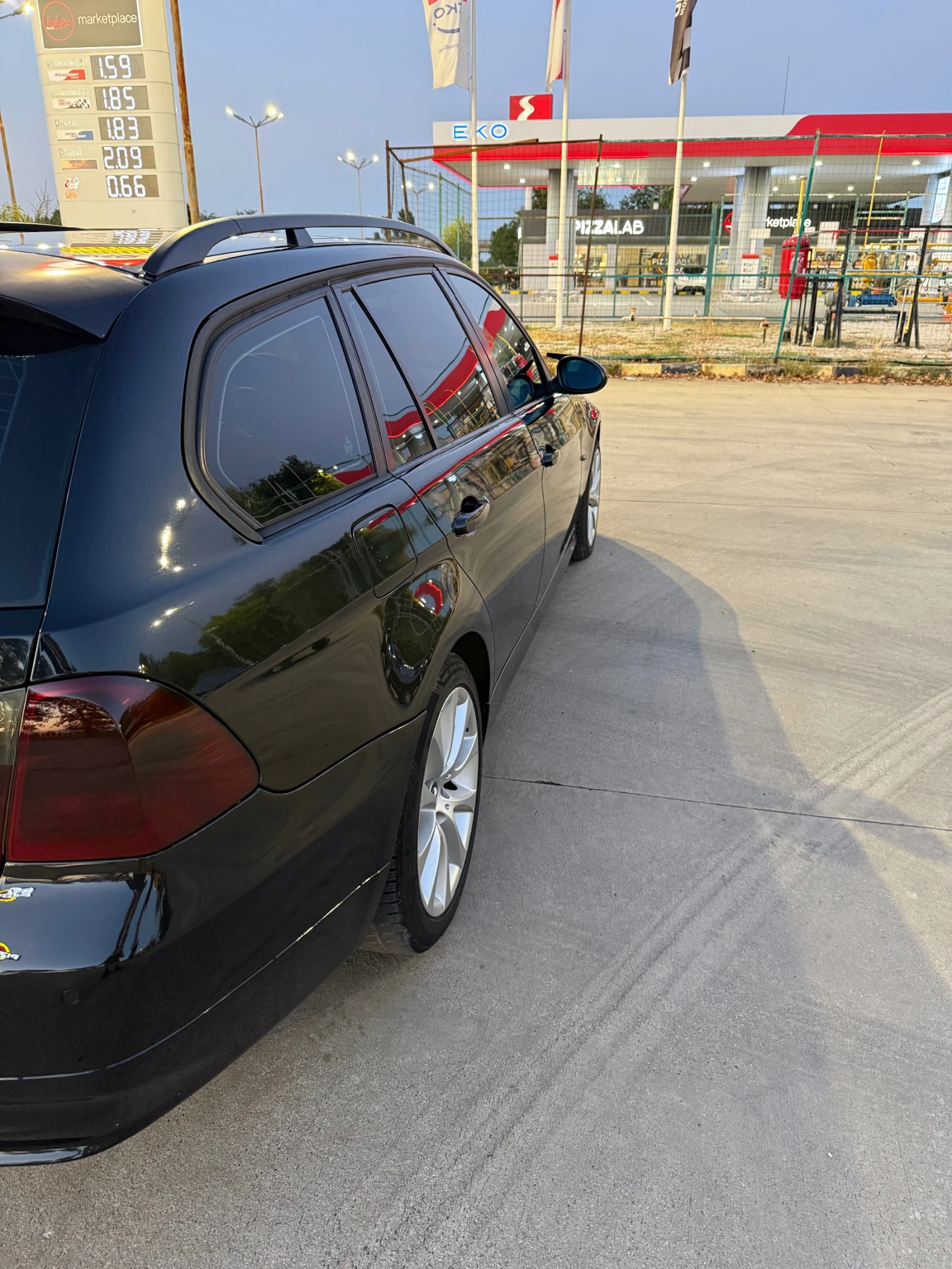 BMW 320, снимка 5 - Автомобили и джипове - 55683479