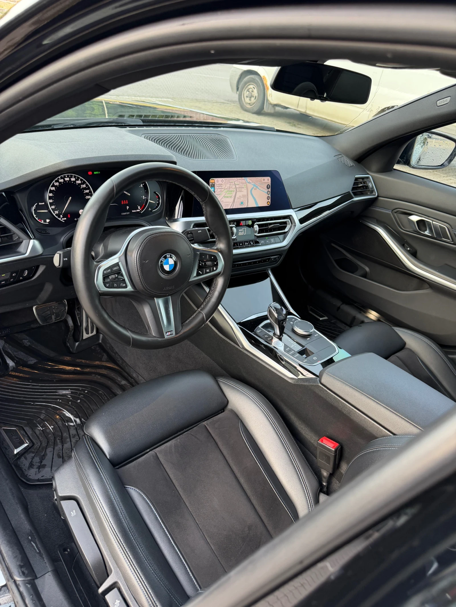 BMW 320 318M CarPlay  | Mobile.bg � ����������� 5