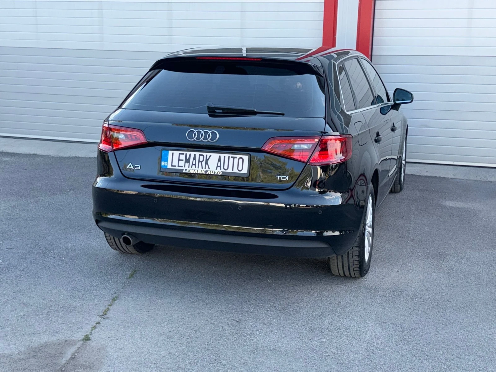 Audi A3 1.6TDI SPORTBACK NAVI KLIMATRONIK EVRO 6B ЛИЗИНГ!!, снимка 6 - Автомобили и джипове - 55848784