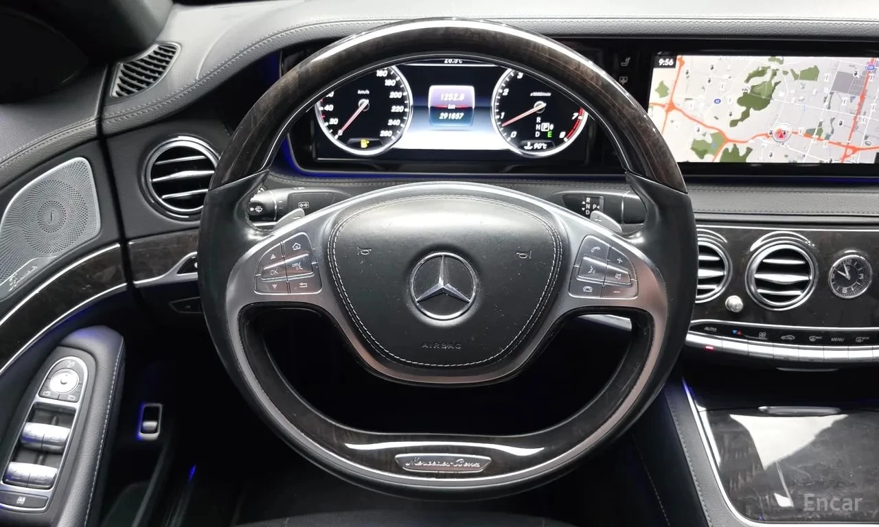 Mercedes-Benz S 400 400L 4MATIC/ХЕДЪП/ОБДУХ/ДИСТР/МАСАЖИ/ТВ/, снимка 13 - Автомобили и джипове - 55903232