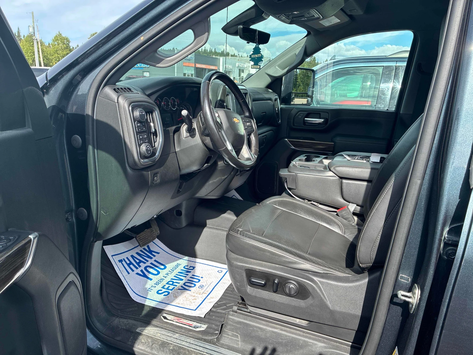 Chevrolet Silverado * LT * CARFAX * ��� ������������ ������ | Mobile.bg � ����������� 5