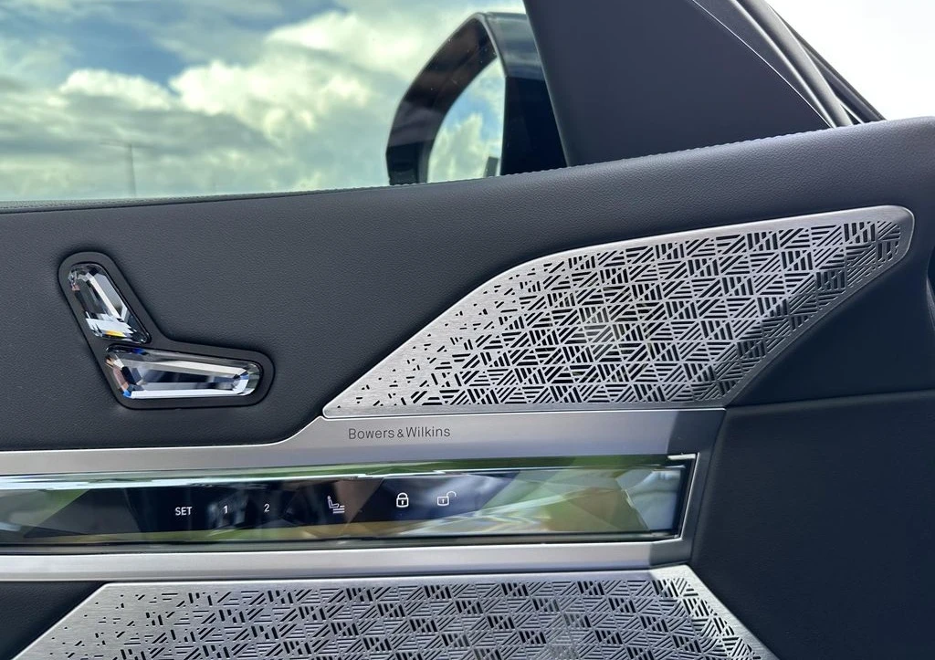 BMW i7 xDrive60 M-Sport PRO | Mobile.bg � ����������� 8