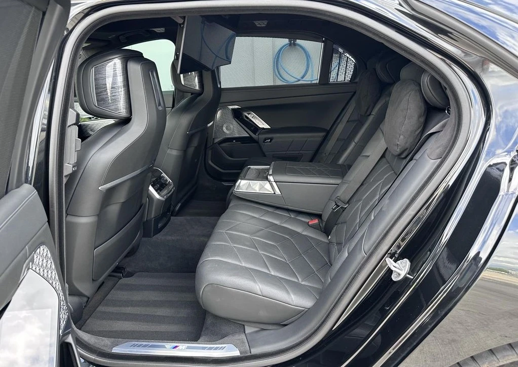 BMW i7 xDrive60 M-Sport PRO | Mobile.bg � ����������� 5