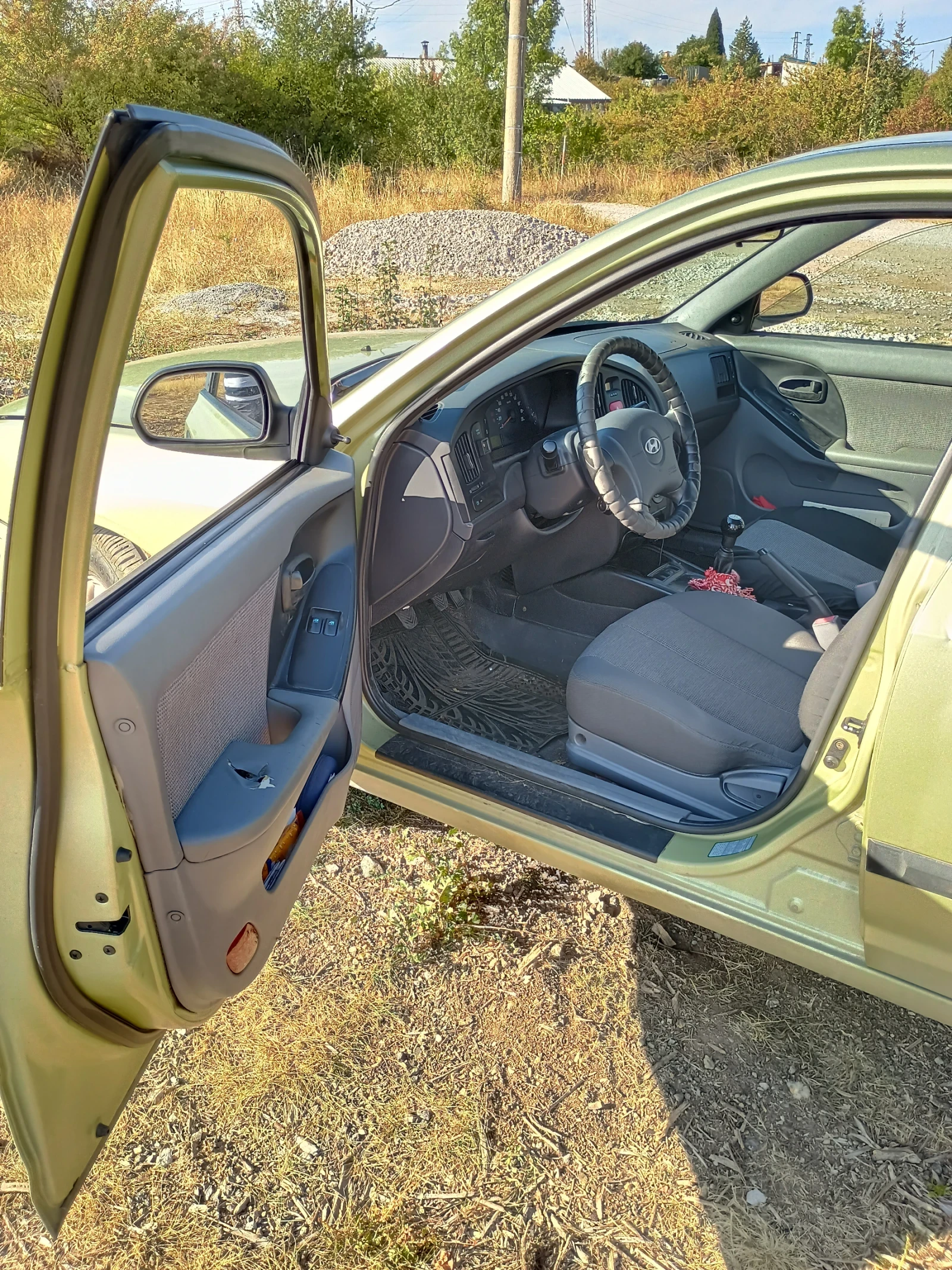 Hyundai Elantra 1.6 GL LPG, снимка 4 - Автомобили и джипове - 56579892