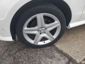 Mercedes-Benz ML 350 4MATIC * AMG PACK/ДЖАНТИ* ПАНОРАМА* КАМЕРА* , снимка 6