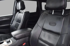 Jeep Grand cherokee * OVERLAND* DISTRONIC* Обдух* PANO*  - 14300 € / 27968.37 лв. - 14058333 13