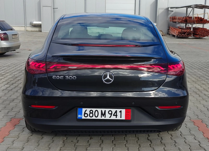 Mercedes-Benz EQE 300 RWD, снимка 5 - Автомобили и джипове - 48996379