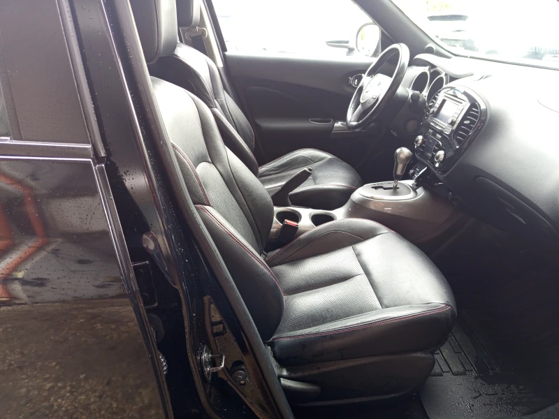 Nissan Juke 1.6 i 4 × 4 Tekna, снимка 7 - Автомобили и джипове - 51936741