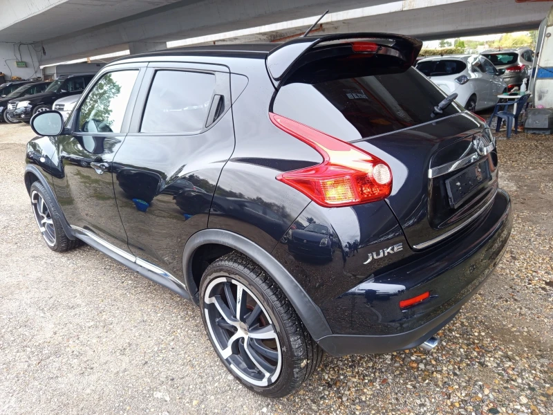Nissan Juke 1.6 i 4 × 4 Tekna, снимка 3 - Автомобили и джипове - 51936741