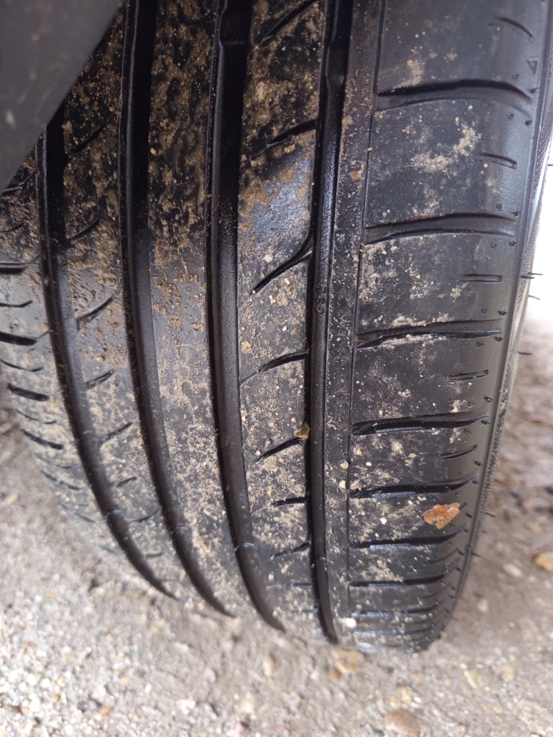 Nissan Juke 1.6 i 4 × 4 Tekna, снимка 14 - Автомобили и джипове - 51936741