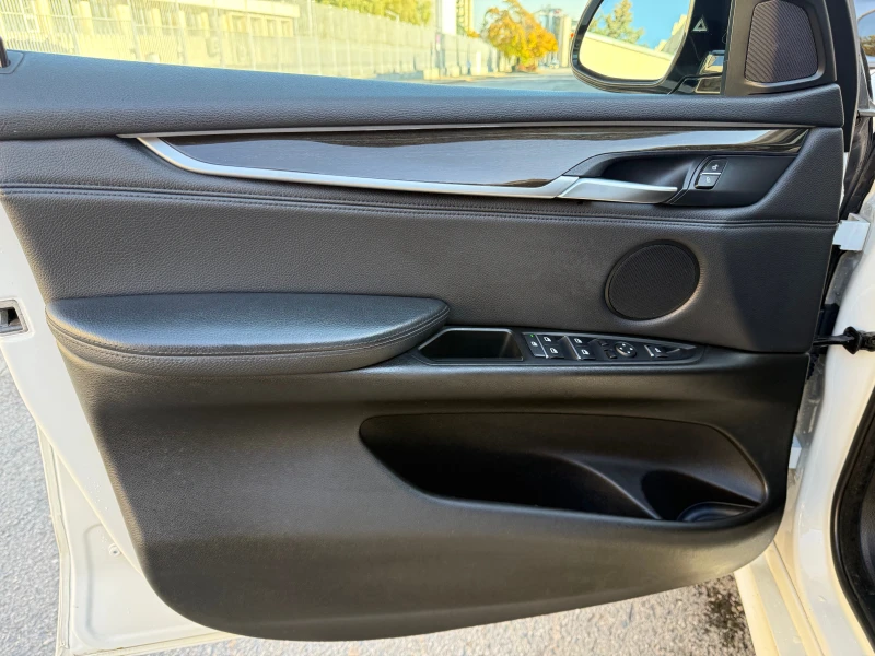 BMW X5 xDrive M-Пакет, снимка 11 - Автомобили и джипове - 52326305