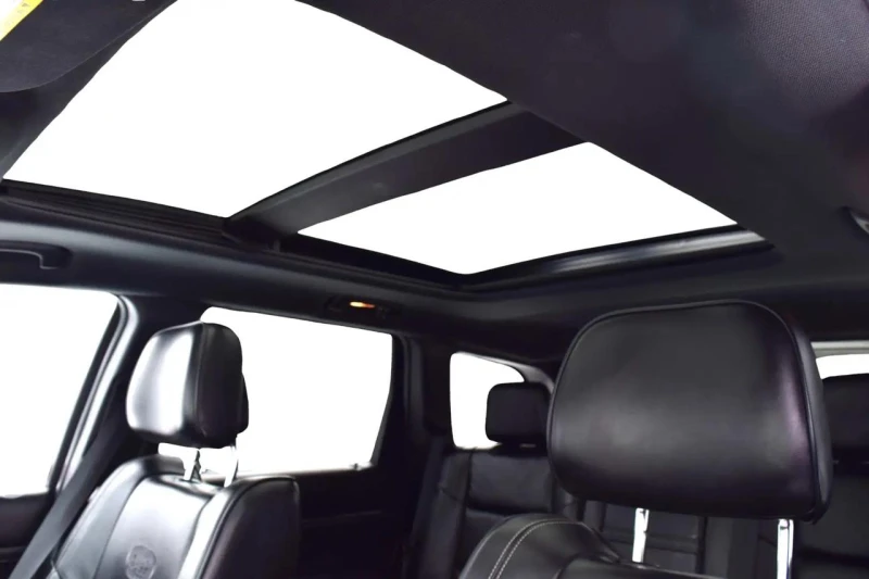 Jeep Grand cherokee * OVERLAND* DISTRONIC* Обдух* PANO* , снимка 14 - Автомобили и джипове - 53592326