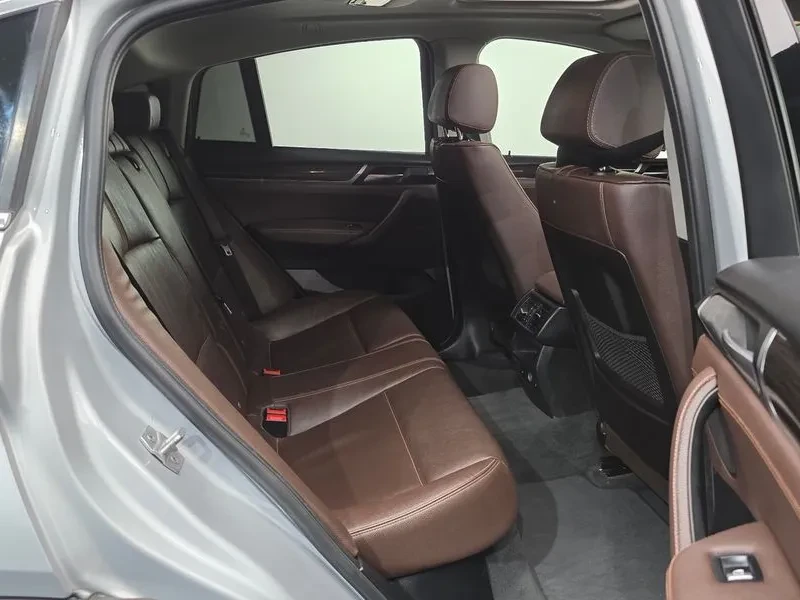 BMW X4 xDrive 20D, снимка 11 - Автомобили и джипове - 55352084