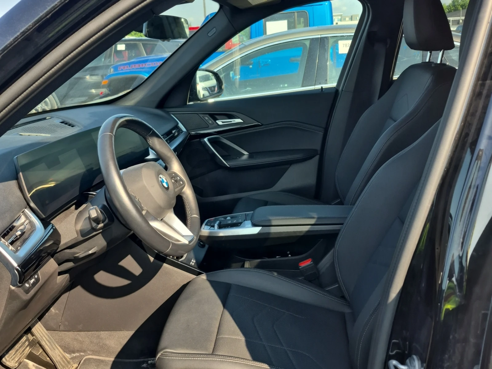 BMW X1 * XDRIVE28I * МЪРТВА ТОЧКА* CARFAX * АВТОКРЕДИТ - изображение 5