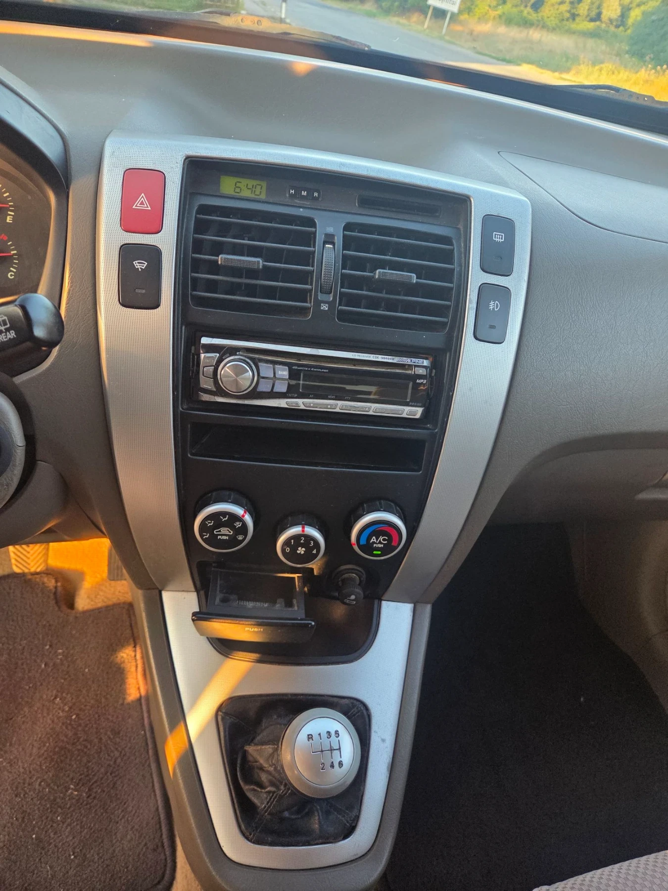 Hyundai Tucson, снимка 9 - Автомобили и джипове - 55604003
