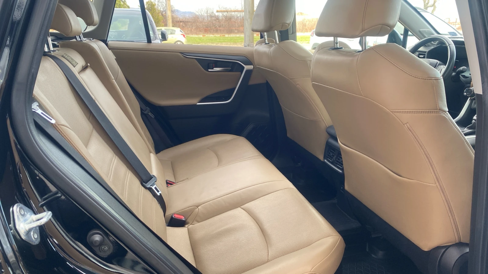Toyota Rav4 2.5 HEV Luxury Premium | Mobile.bg � ����������� 10