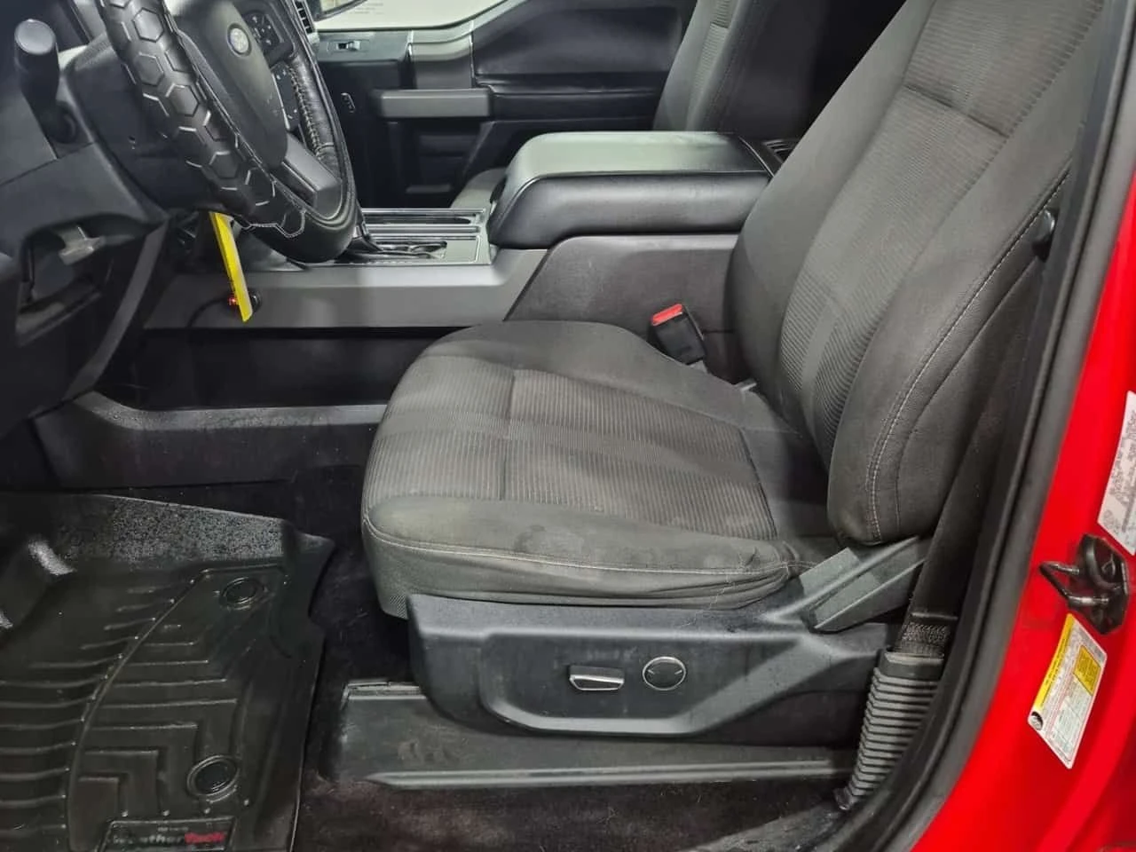 Ford F150 * XLT CREW CAB SHORT BED * CRUISE* TRACTION* , снимка 3 - Автомобили и джипове - 53716862