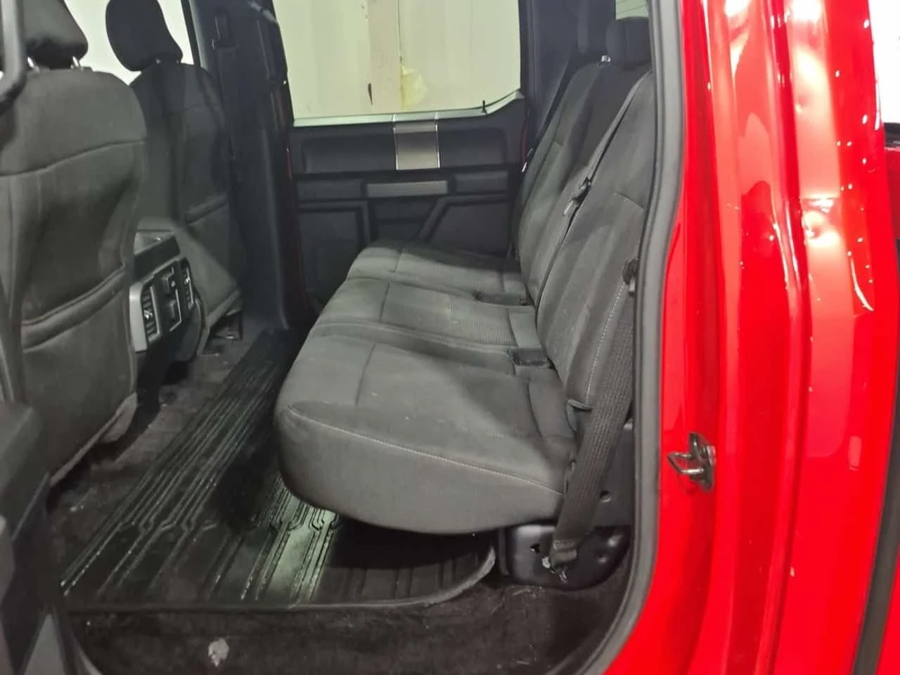 Ford F150 * XLT CREW CAB SHORT BED * CRUISE* TRACTION* , снимка 8 - Автомобили и джипове - 53716862