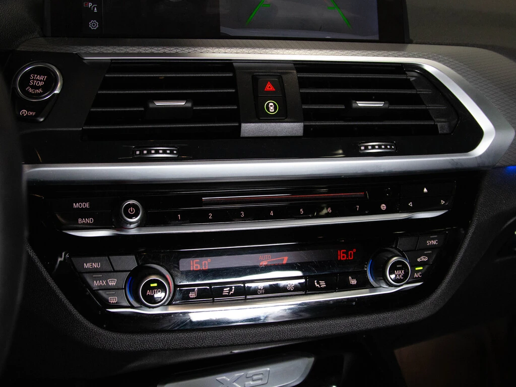 BMW X3 XDRIVE30I | M SPORT PKG| HUD | HEATED STEERING, снимка 12 - Автомобили и джипове - 53962864