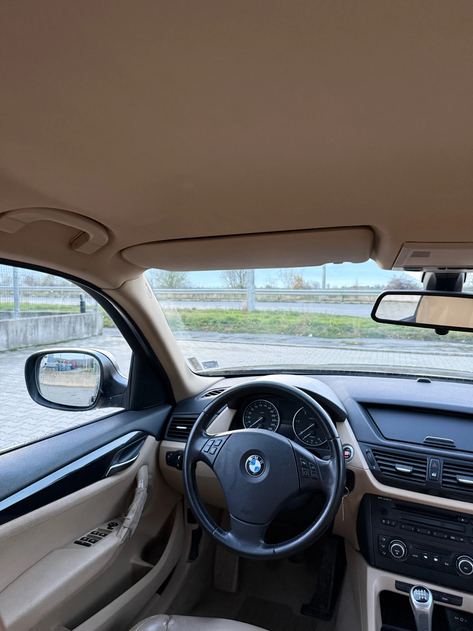 BMW X1, снимка 7 - Автомобили и джипове - 54087982