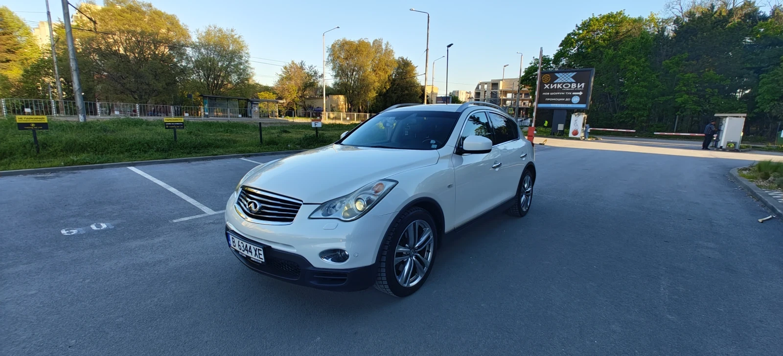 Infiniti Ex30 D SWISS 4x4 , снимка 2 - Автомобили и джипове - 54342710