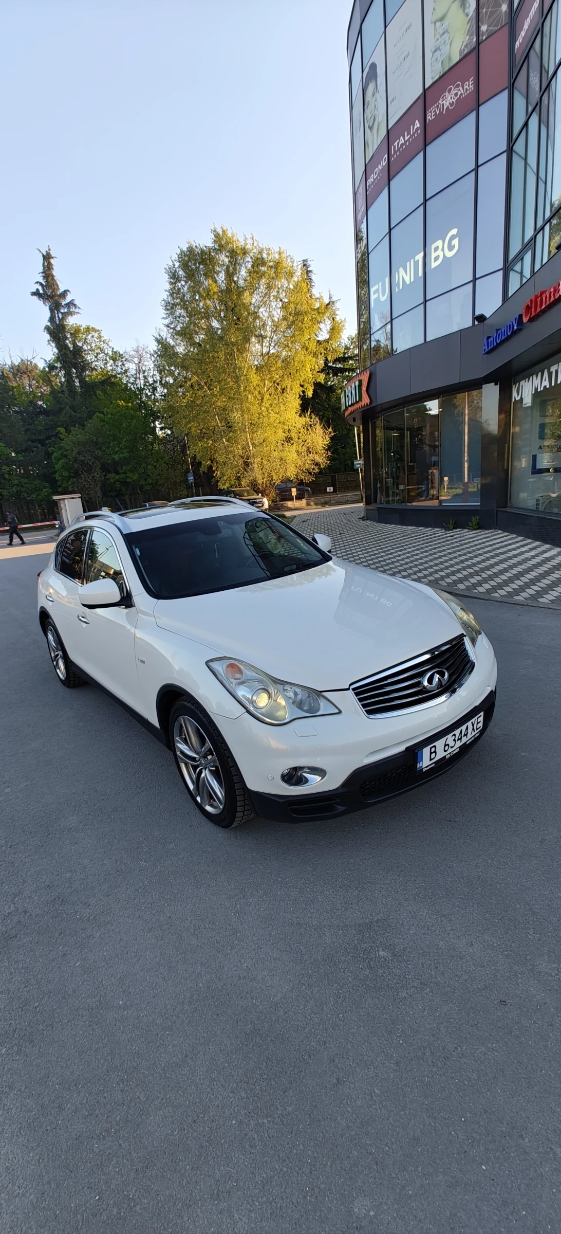 Infiniti Ex30 D SWISS 4x4 