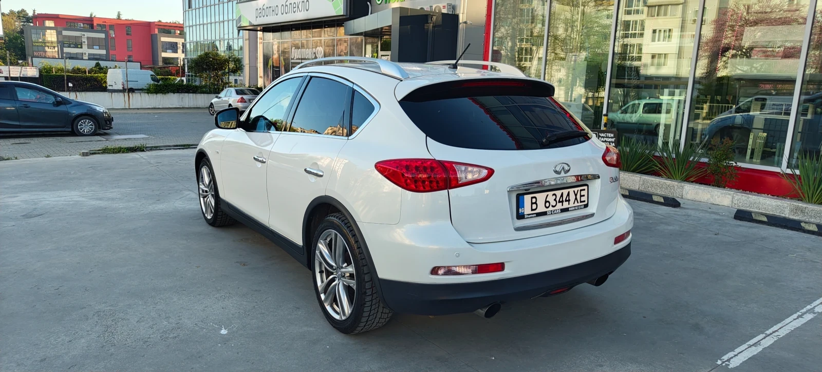 Infiniti Ex30 D SWISS 4x4 , снимка 4 - Автомобили и джипове - 54342710
