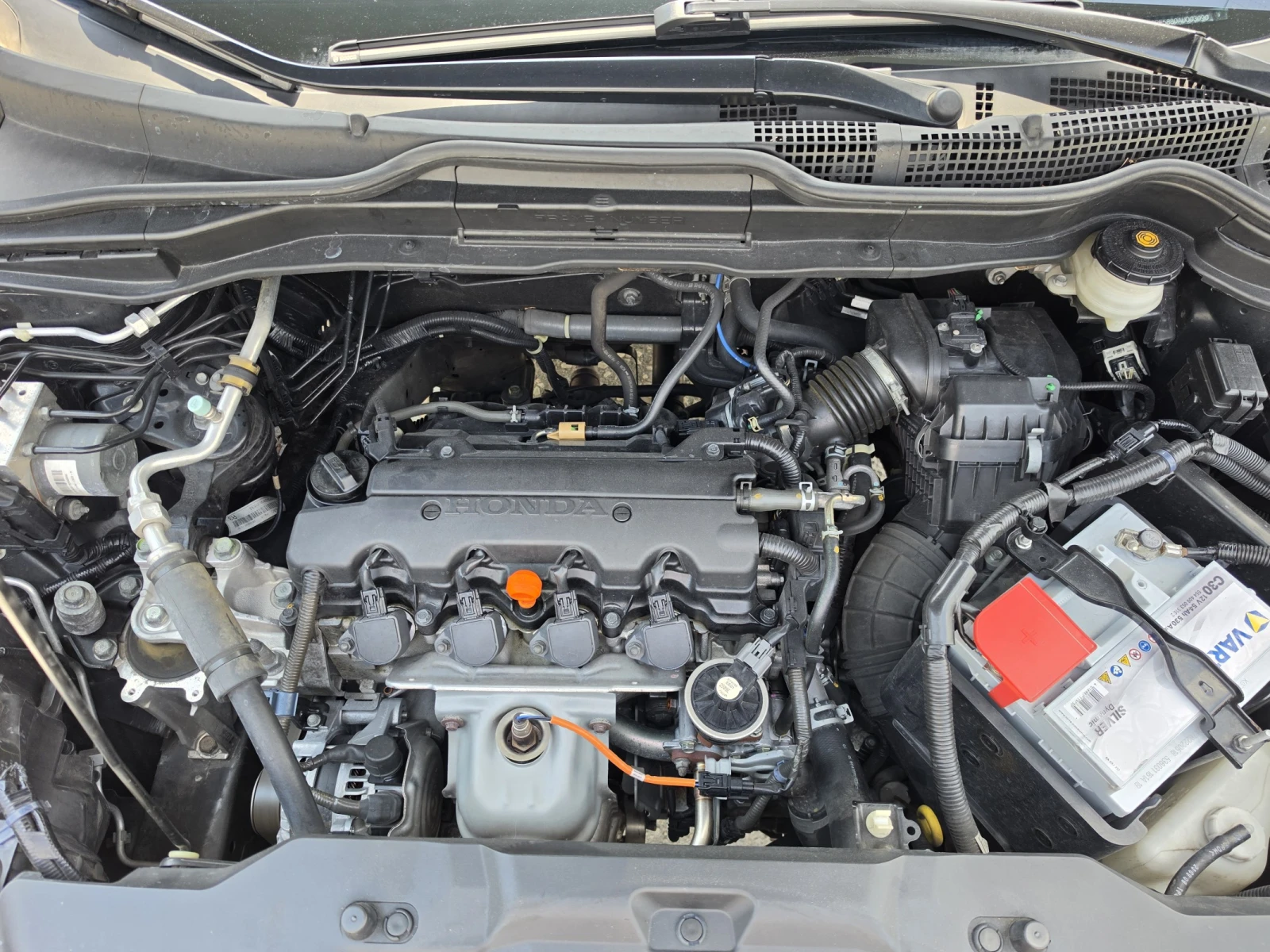 Honda Cr-v 2.0i-VTEC 4x4 Distronic+ , Първи собственик 1957г., снимка 9 - Автомобили и джипове - 54877652