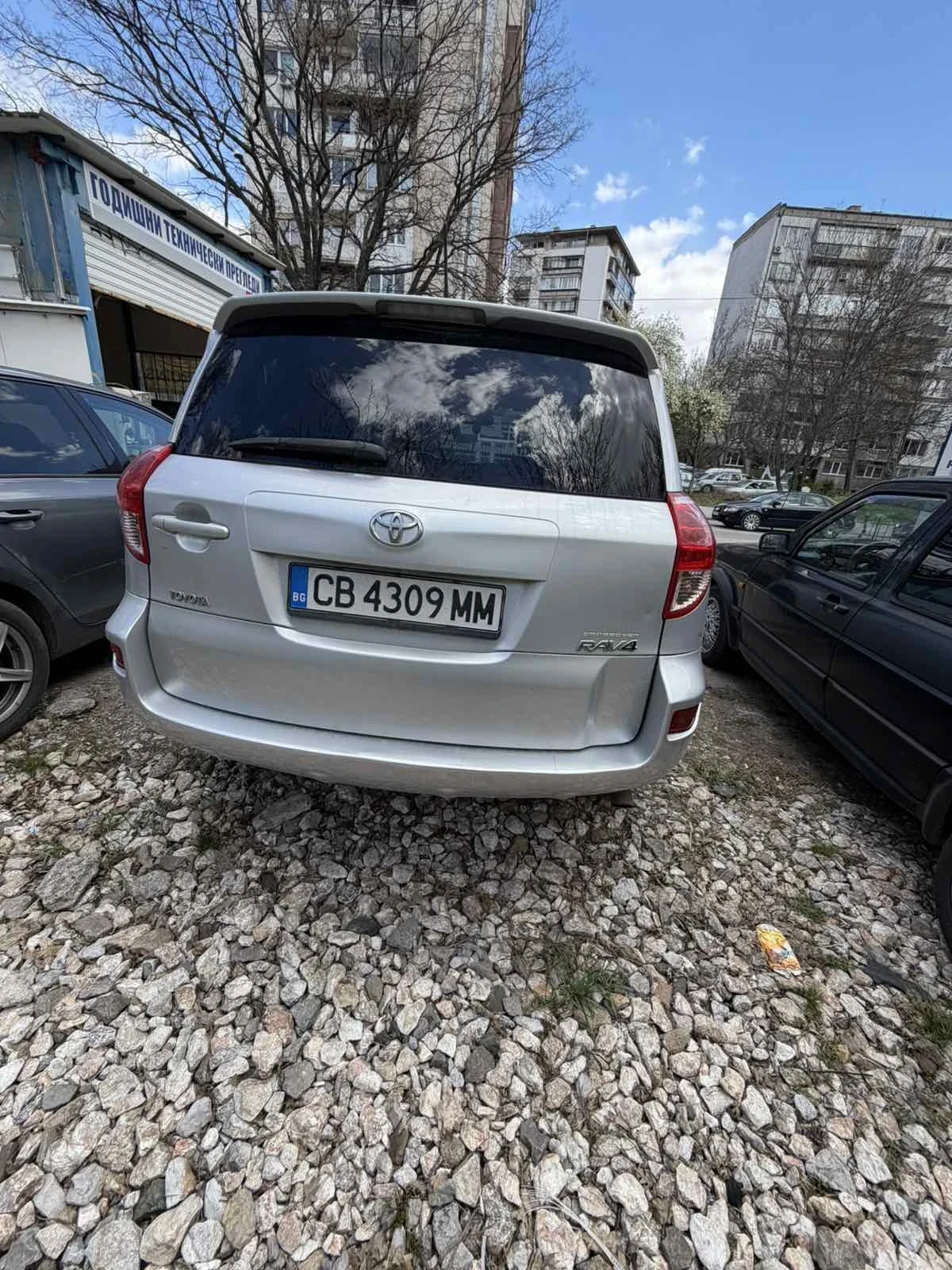 Toyota Rav4, снимка 5 - Автомобили и джипове - 55308359