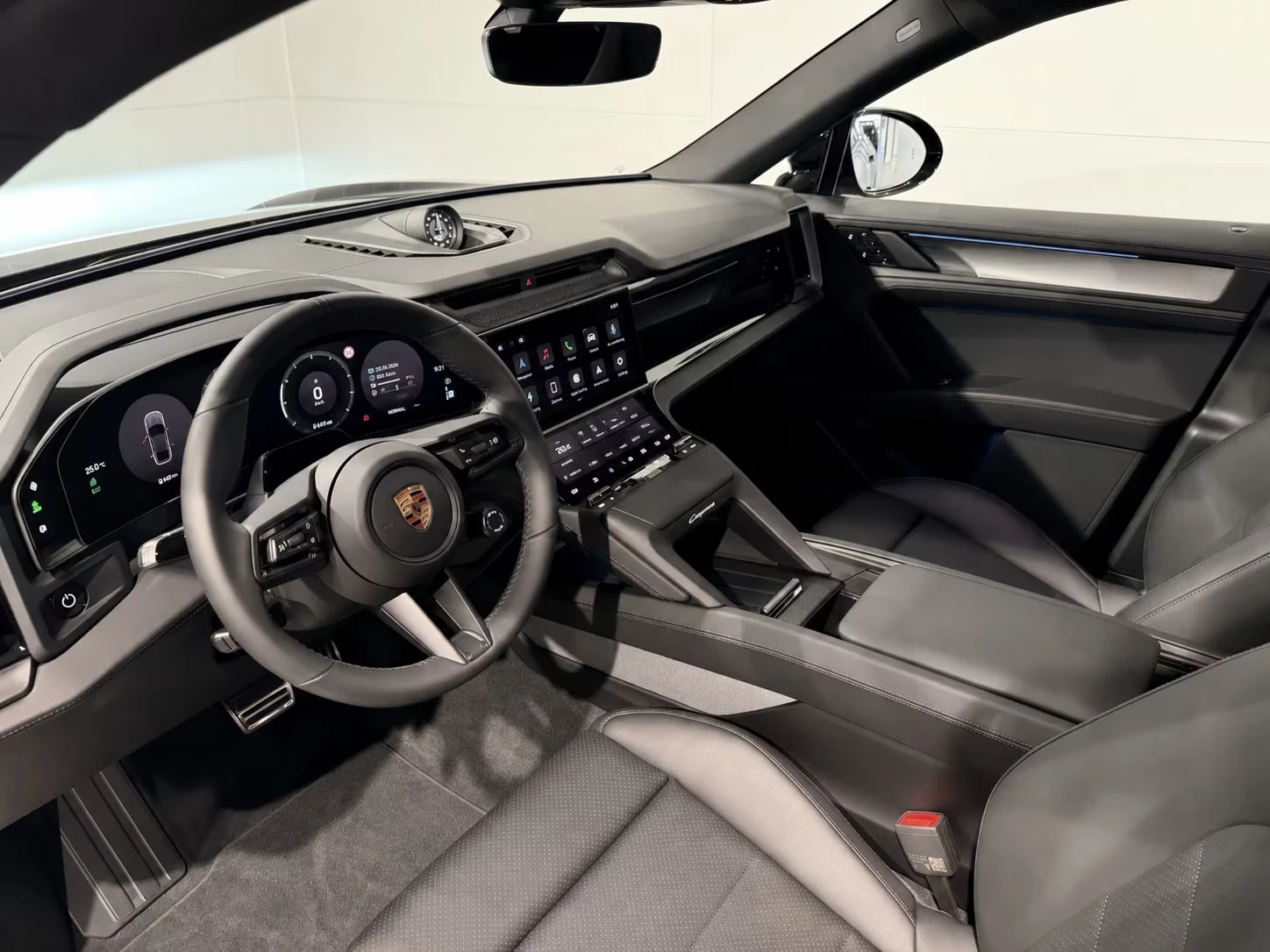 Porsche Cayenne Coupé Electric/HD Matrix/360/BOSE/PANO/Head U, снимка 9 - Автомобили и джипове - 55660748