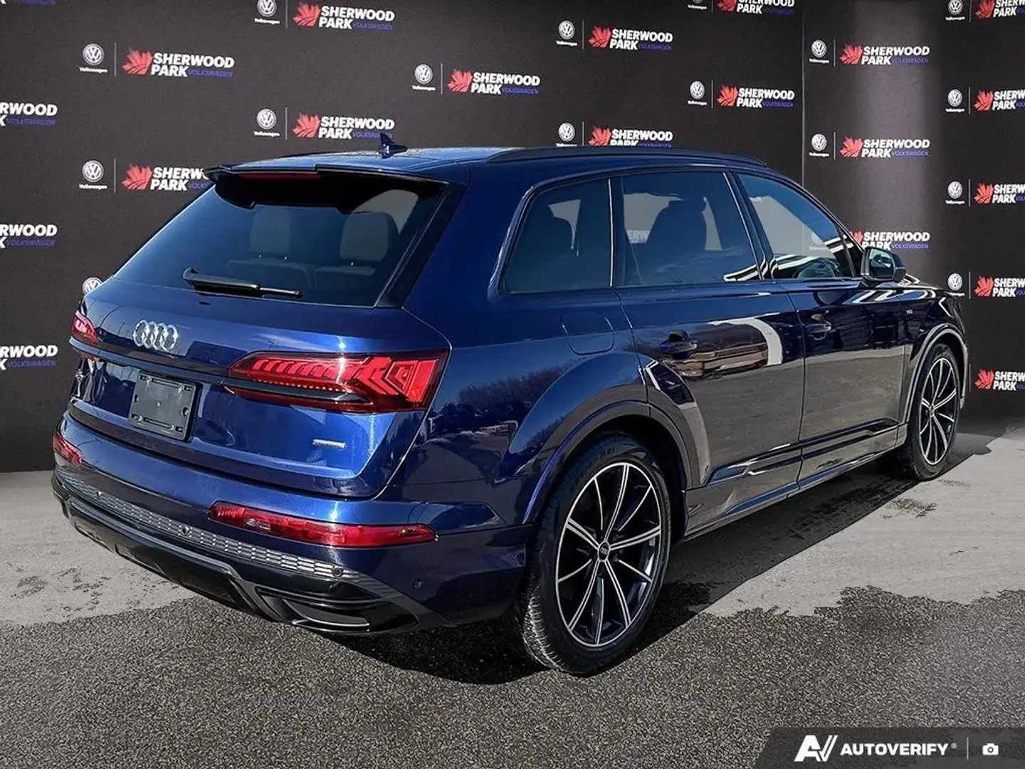 Audi Q7 TECHNIK S LINE ЦЕНА ДО БЪЛГАРИЯ АВТОКРЕДИТ, снимка 5 - Автомобили и джипове - 55861521