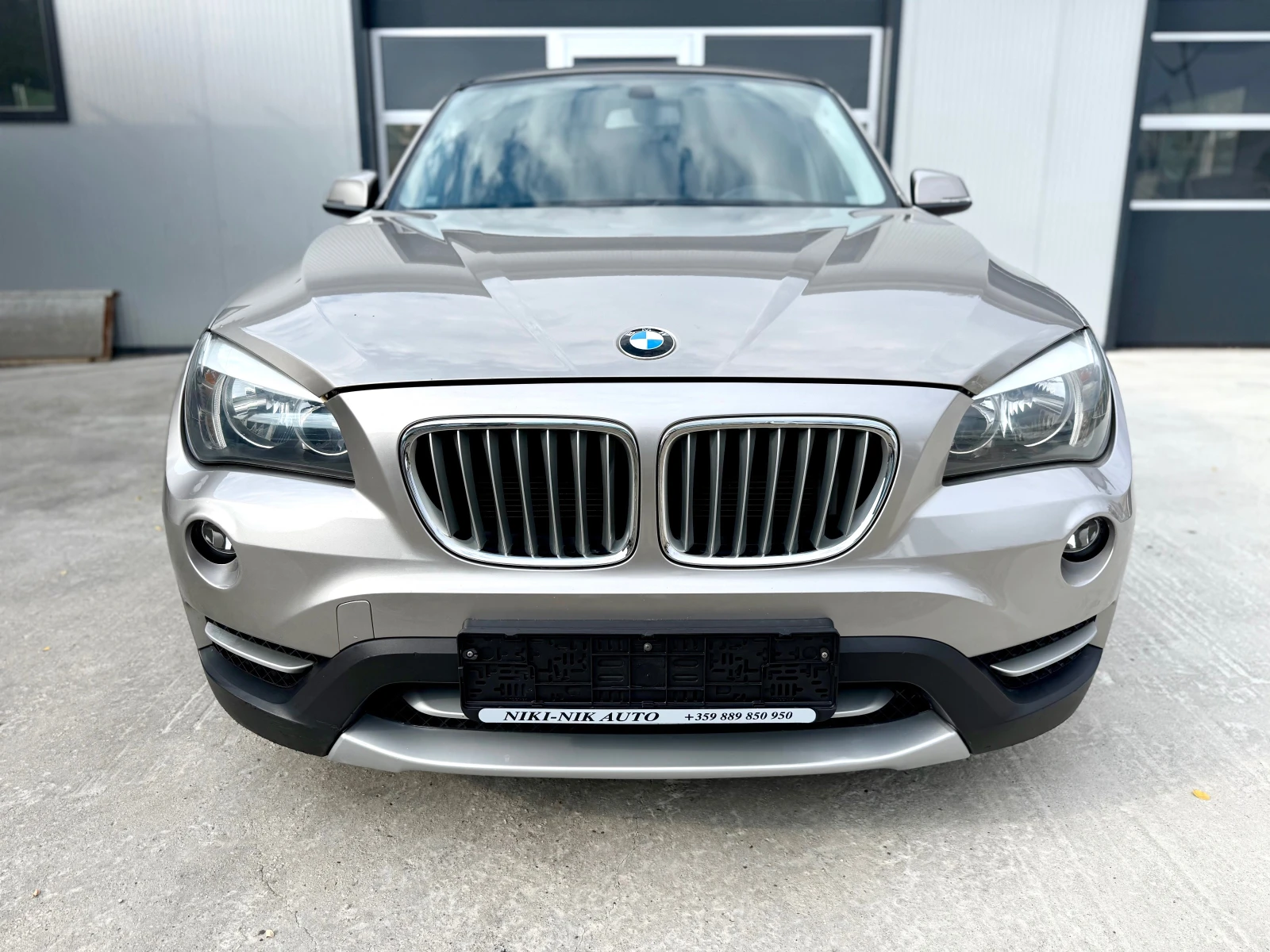 BMW X1 2.0d FACE/AVTOMAT, снимка 2 - Автомобили и джипове - 56165581