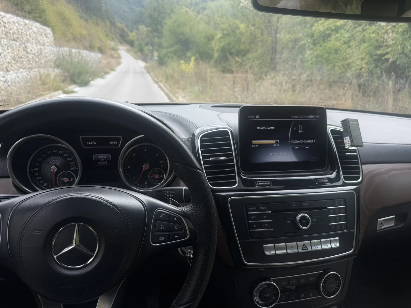 Mercedes-Benz GLS 350, снимка 6 - Автомобили и джипове - 56331172