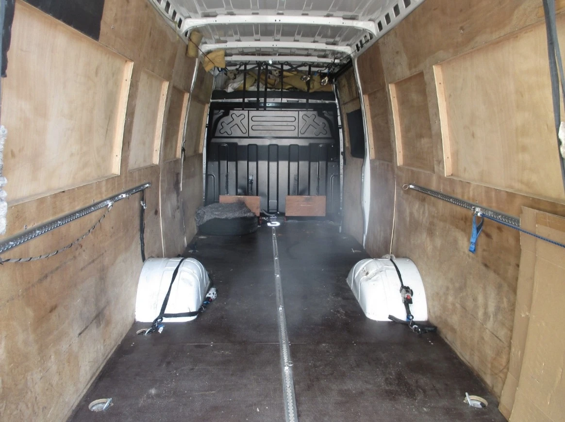 Iveco 35c18 3.0L* 5.20м XXXL* РАМПА+ ЛЕБЕДКА* КЛИМА* до3.5т N1 - изображение 7