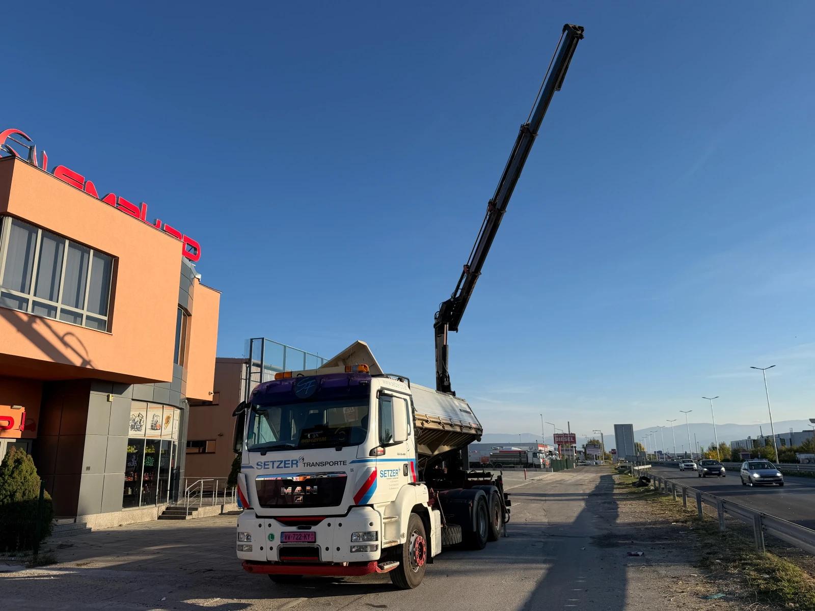 Man Tgs 6х2-Кран, Самосвал, Нов внос, , , , снимка 3 - Камиони - 56300378