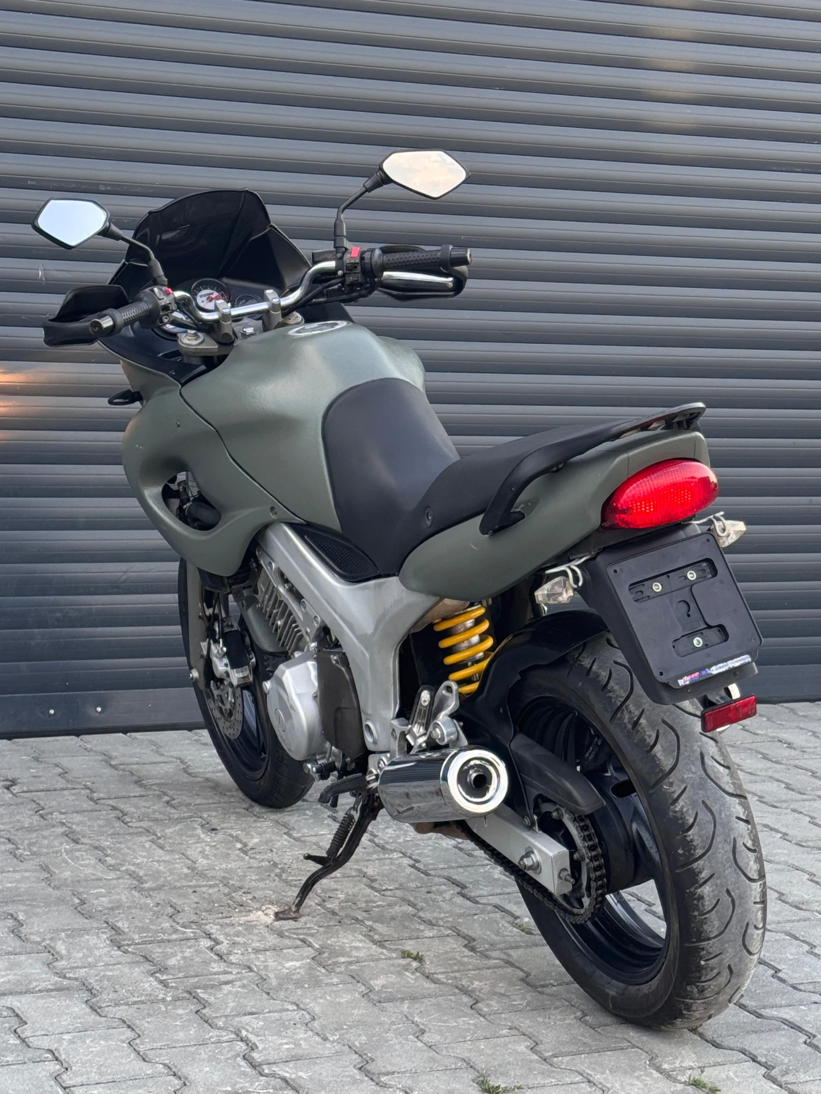 Yamaha Tdm Military Green 850cc, снимка 9 - Мотоциклети и мототехника - 55352439