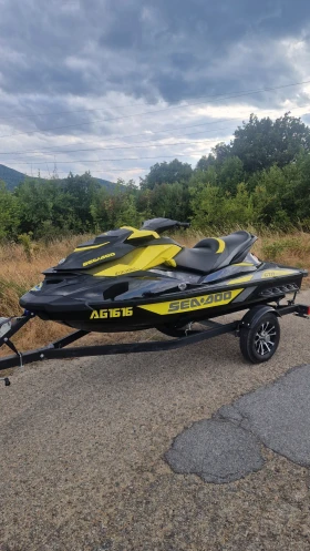 Джет Bombardier Sea Doo GTR215