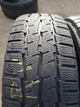Гуми Зимни 235/65R16, снимка 1