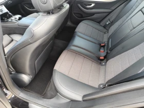 Mercedes-Benz E 220 Avangarde 4matik, снимка 8